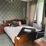 Landhaus I U Staszelow