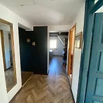 Landhaus I U Staszelow *